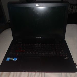 Asus republic of gamers laptop GL551J